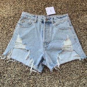 Nwt Adika Marie Ripped Denim Shorts 